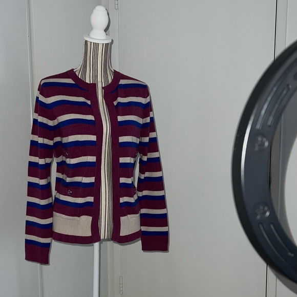 CHANEL striped cardigan (Host Pick) - Picture 3 of 8